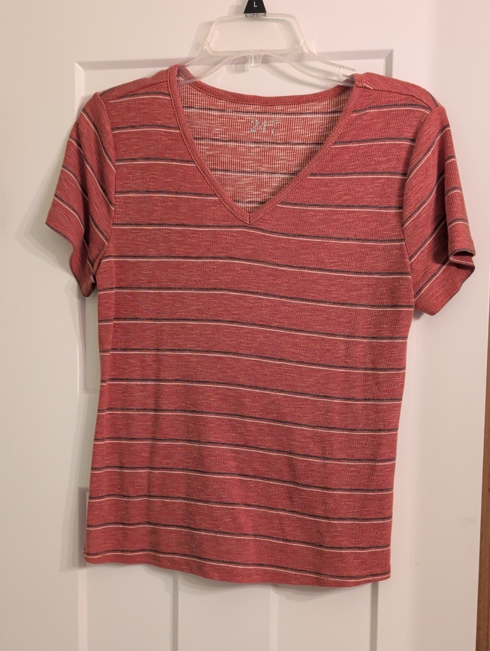 Striped V-Neck Short Sleeve Tee in Rose